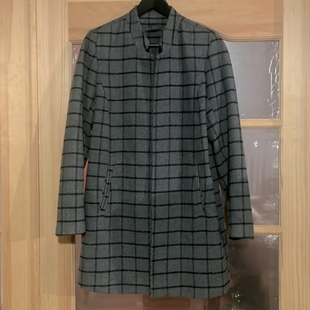Suzy ShierGray Plaid Coat